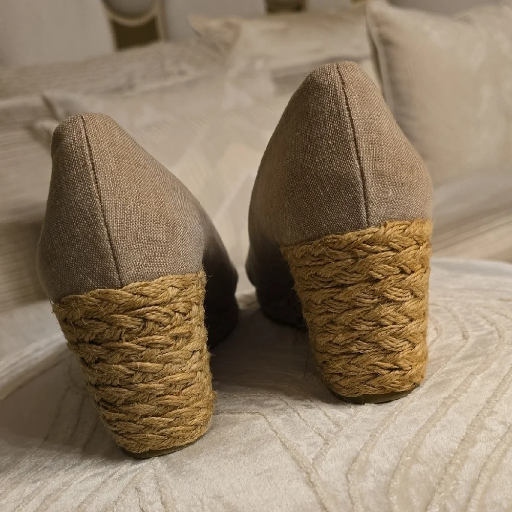Chaps Taupe Wedge Sandals